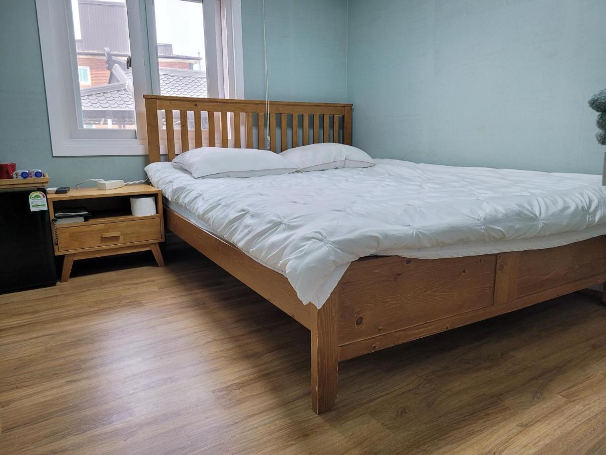 Son-Gil Guesthouse Jinju Dış mekan fotoğraf